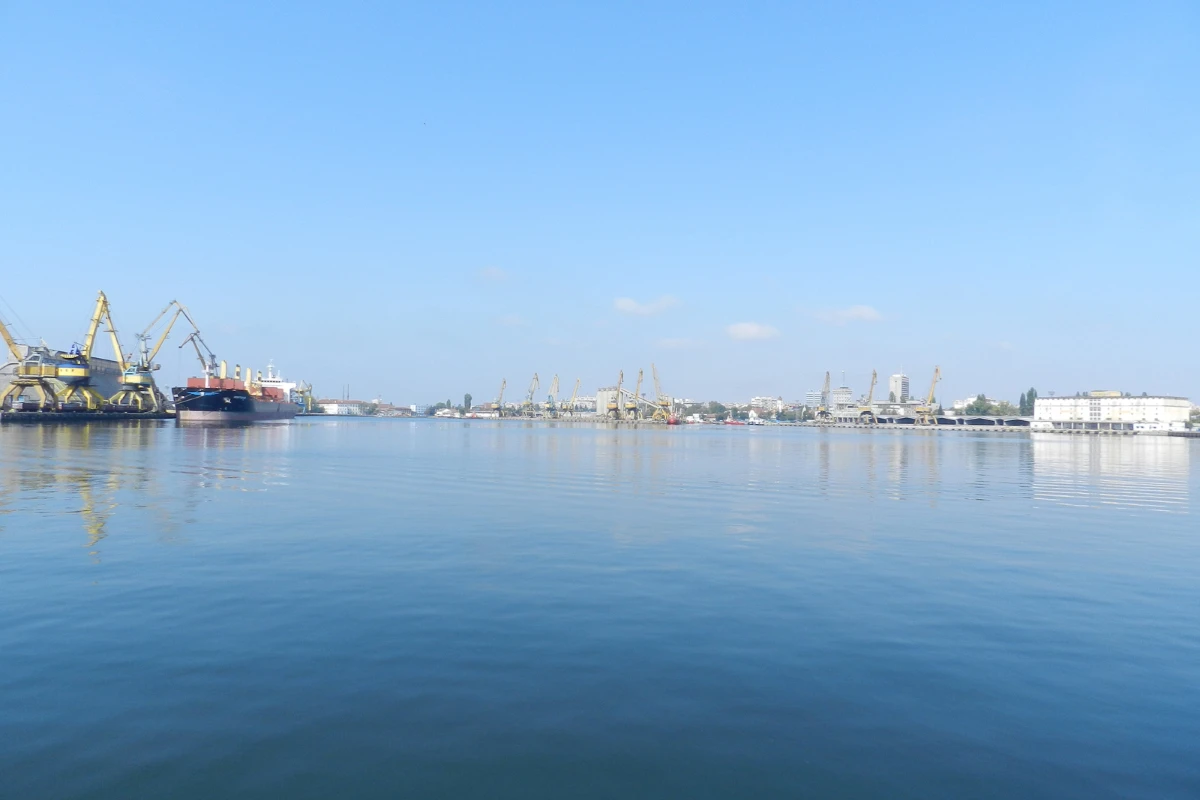 neozaglaven dizain 3